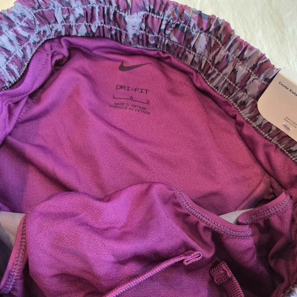 Nike One Kids' Training Shorts - Purple Animal Print - Size Large Dri-Fit Youth
